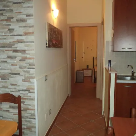 Casa Vacanza Anna Apartment *